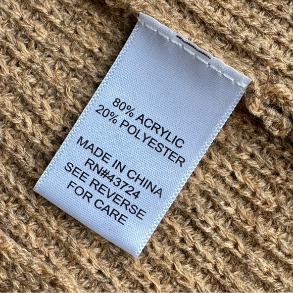 Linda Anderson Button-Side Knit Cape Sweater Poncho – Camel Brown – One Size - Picture 6 of 15